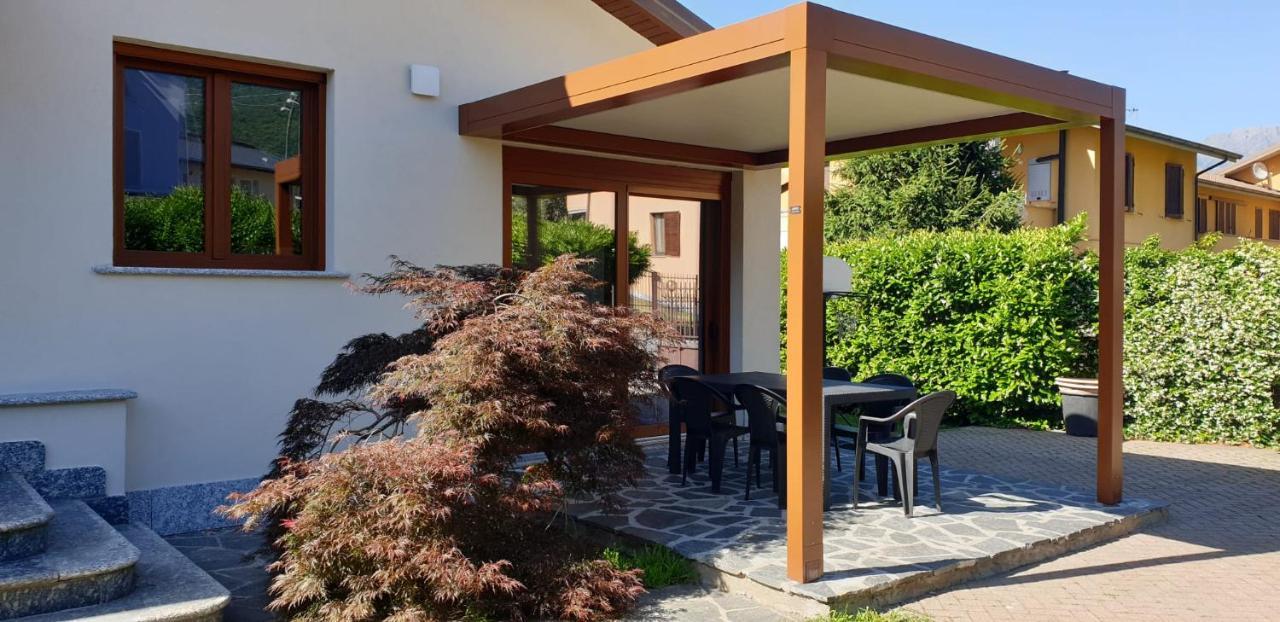 Villa Iris -Pet Friendly Stay - Garden - Private Parking- Bike Friendly Holiday House Colico Exterior foto
